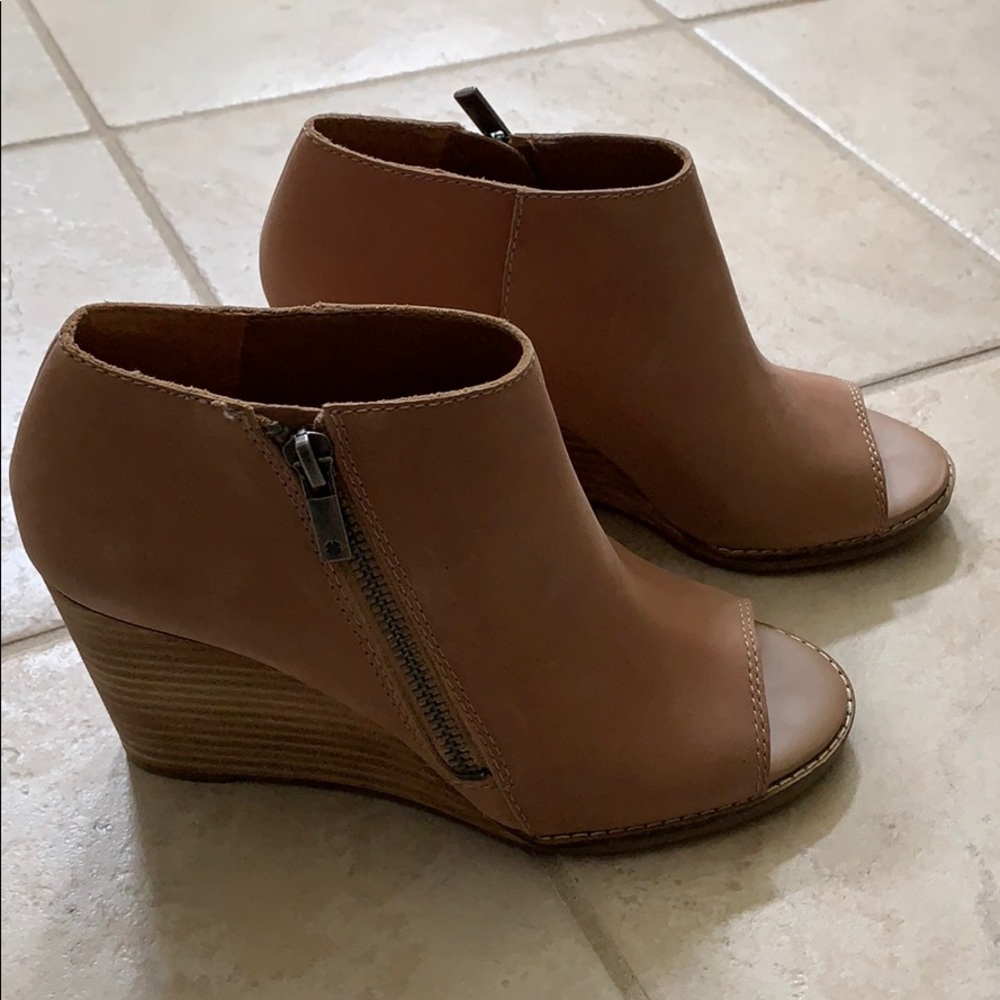 Lucky Brand Peep Toe Wedge